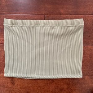 Line and Dot bandeau top